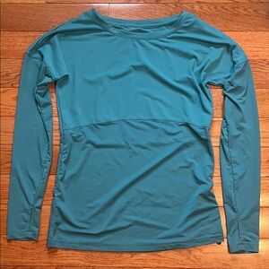 Fabletics Teal Long Sleeve Top